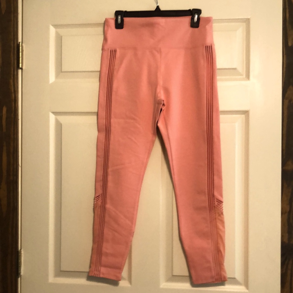 Fabletics Peach Leggings with Mesh Trim Size Large